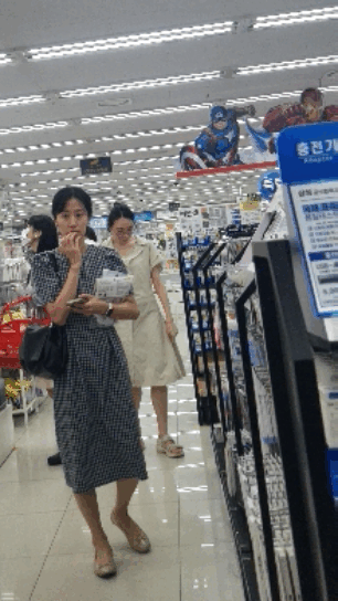 0be10793c1cef0e8089c2d42e93f1761_1745430522_385.gif