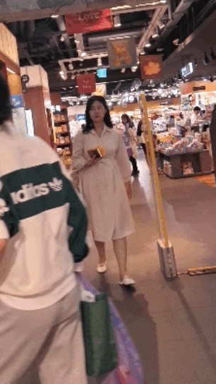0be10793c1cef0e8089c2d42e93f1761_1745430524_7533.gif