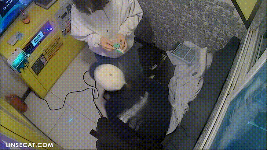304a37d7f260fa5c4bc50f71caa11f08_1745406755_5312.gif