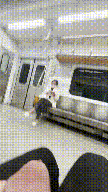 3b29f7b60a61370e40a933b54725bb03_1744366556_1066.gif