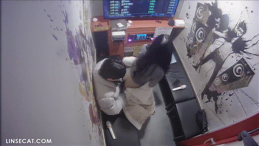 6ff7939e953e02f0cd531c4741efff02_1745069574_693.gif