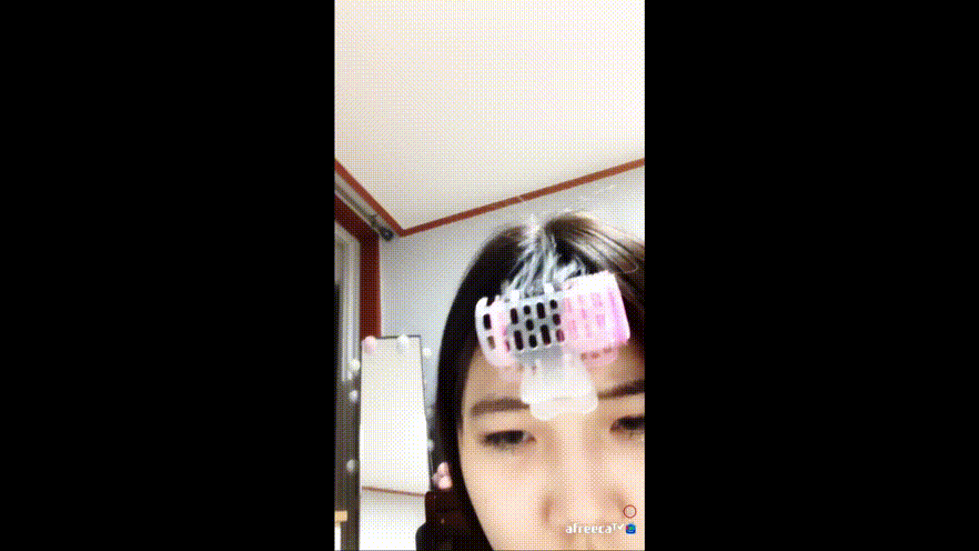 76c05c3a9e6f737f8d58d55760abc276_1744078209_9095.gif