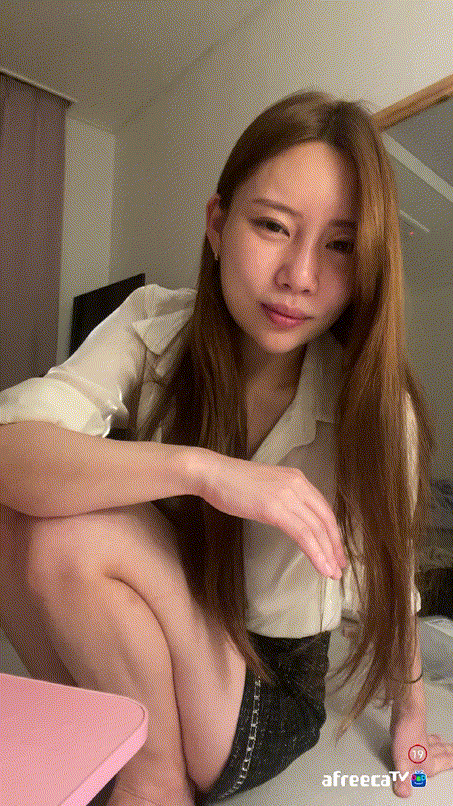 953fb31ce5449c2e8e8cdfe37933dc23_1745642042_9693.gif
