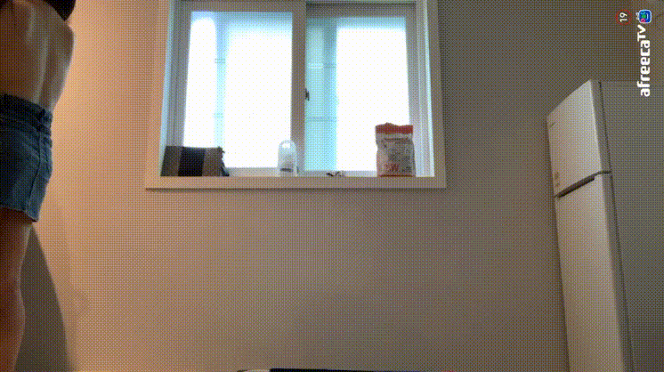 953fb31ce5449c2e8e8cdfe37933dc23_1745642047_2914.gif