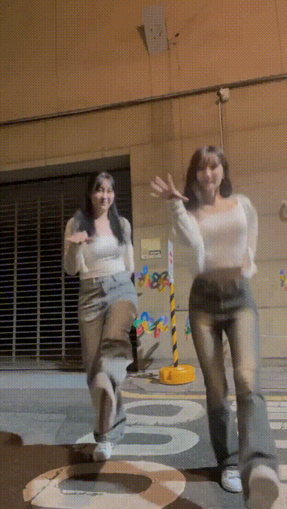 a79af03abb814d605bd18e3fbd212bfa_1743537413_2302.gif