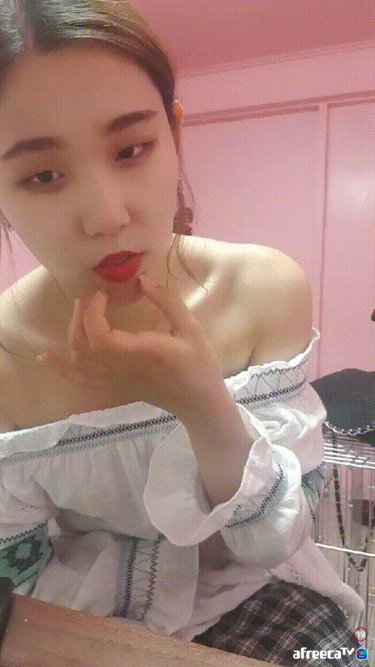 d24ffb59284fd84f1081e3dd27a3e023_1744300349_3105.gif