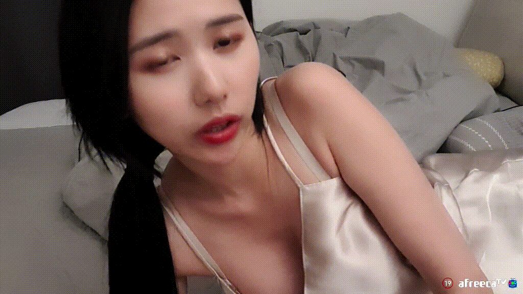 f3a2dca36945e75ca3188ef184041ff6_1744838635_823.gif