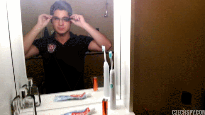 f7fd25b2aedb3c1df2fab8889d1f7aef_1745584673_0002.gif