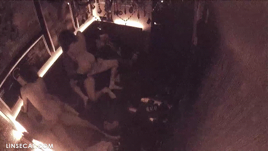 fcbbc988f545952d17c3b28cc90e9628_1744897202_1774.gif