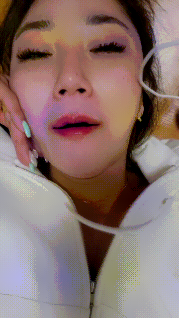 239a5f3055a69aaaf981f5abe8b3d96f_1748176592_9802.gif