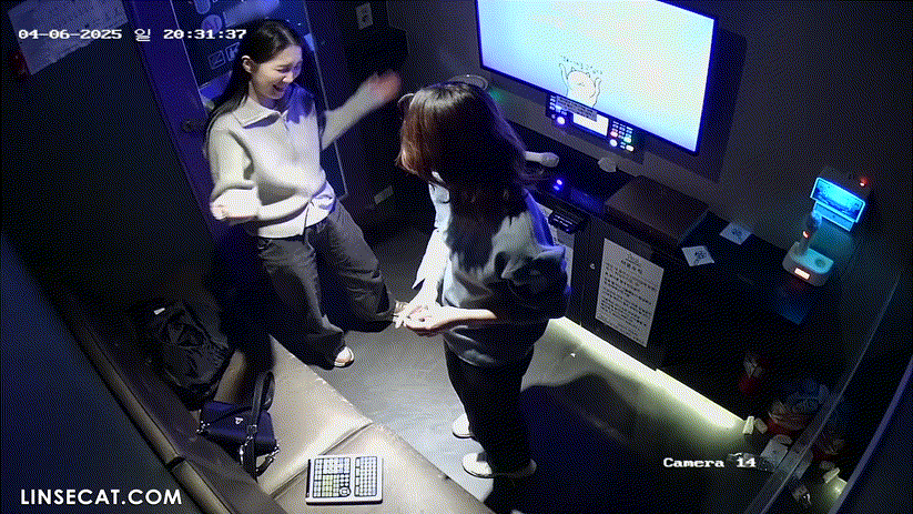 3cdbd8f7aeaf9776d840a0354408f264_1747646833_3664.gif