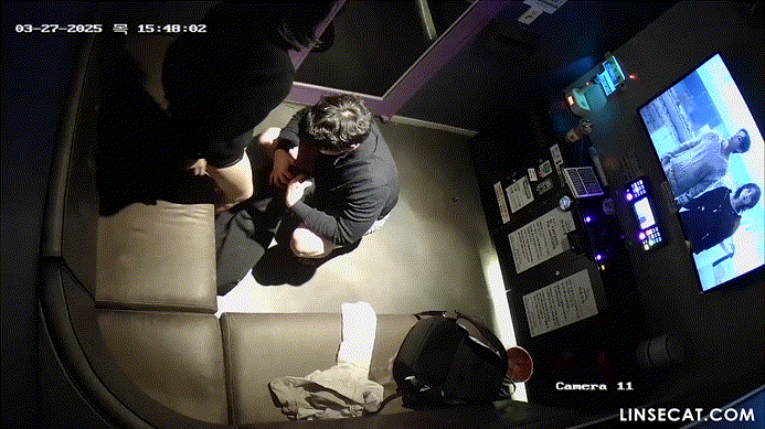 68c257dff43148e4e1450f369ab94403_1748028137_0246.gif