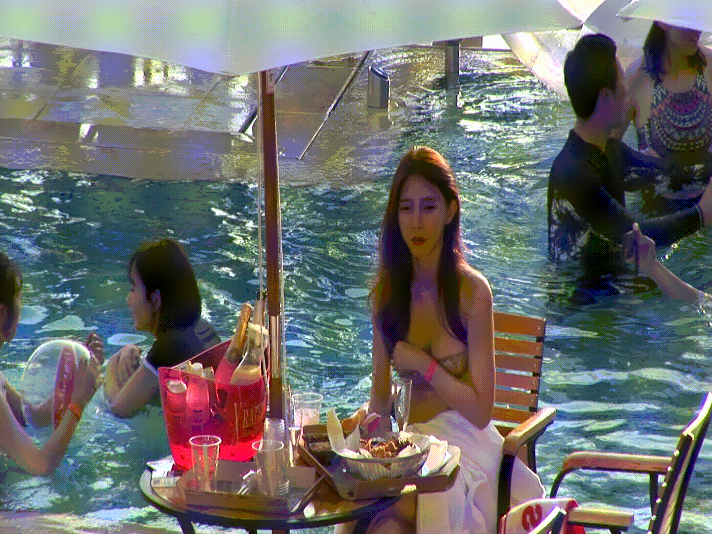 ba538361ce429a0ca126d66de10c47dd_1746584125_8782.gif