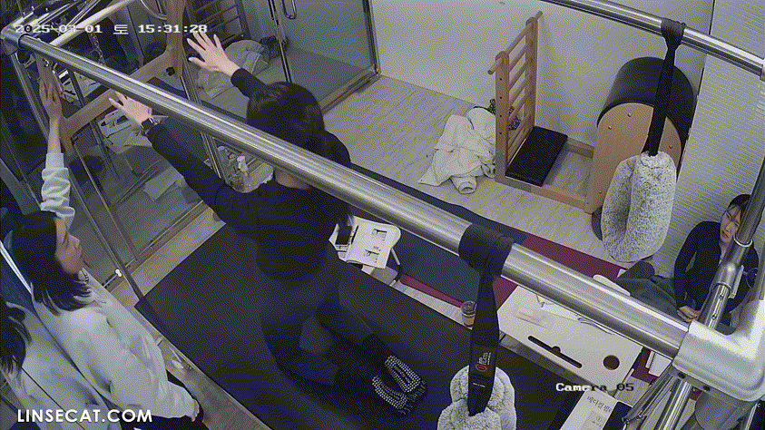 cdfc0fe284a4a7327efd3c428ea7c1fe_1747459948_5272.gif