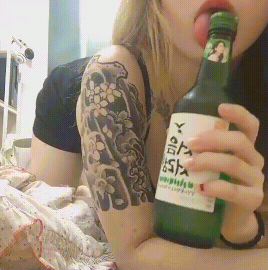 003024003acee4e5b5cb8ce81c4c685f_1750349024_7636.gif