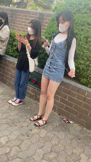 4e7a4ee9bba254c98122dff42b0ae45a_1750178082_0254.gif