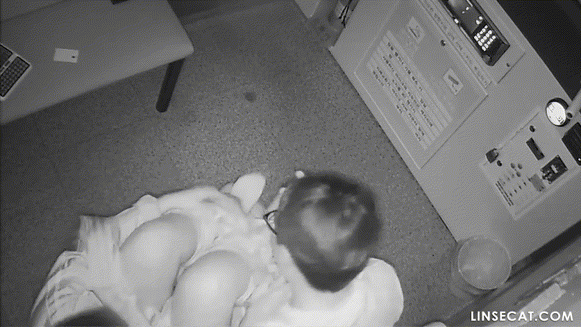 5272e1ffbbea3fd81e3322bbc7de1eab_1749979735_2888.gif