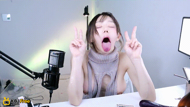 5ce2e1cb41e3d7e15aa25bdfca985279_1749821220_9067.gif