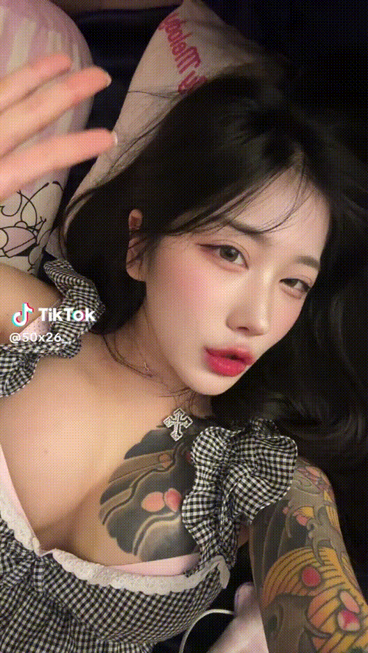 7d2076a1d8d919ee8a4ef49264e0ba8e_1749179128_837.gif