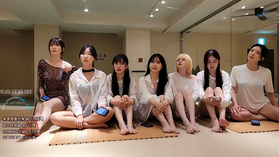 81167fcff1cbf91b584a8948b2afbeb5_1750806836_0572.gif