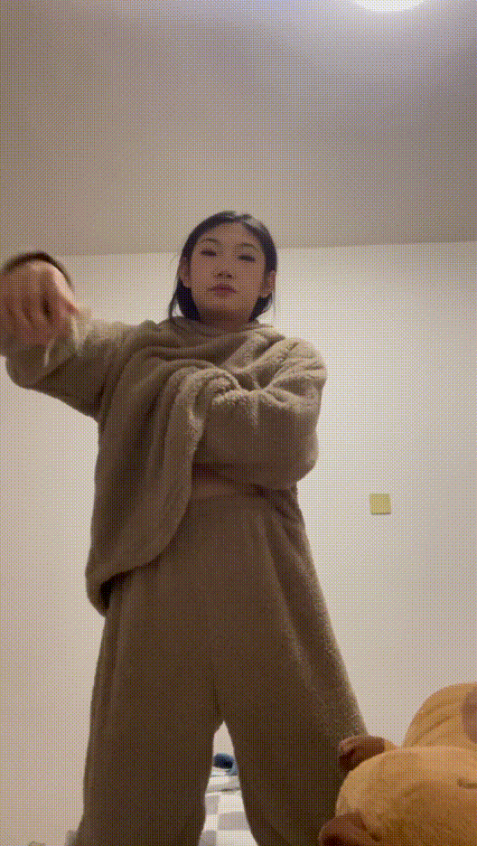 89430ab6e1bae069f76f0e900f31ab33_1750227375_3251.gif