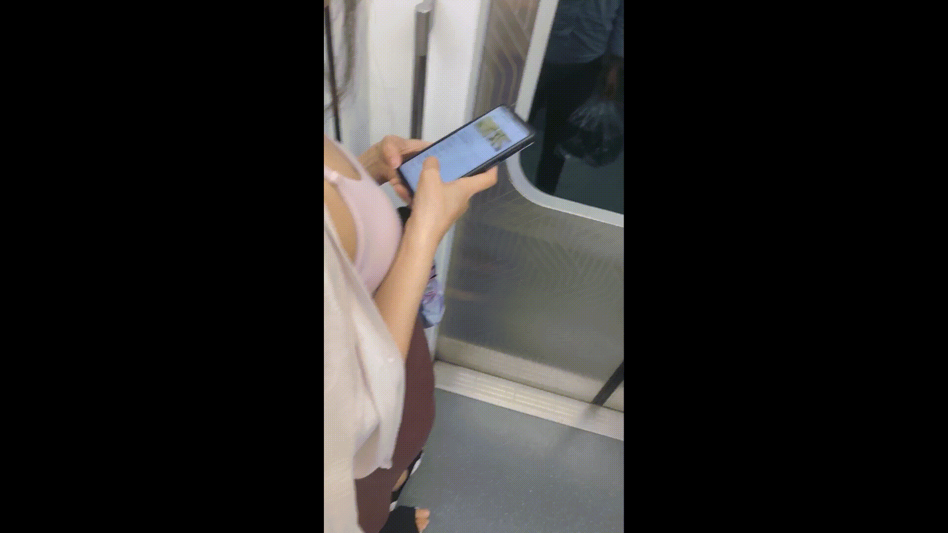 9135a0e1ef164488ea1ff5c330d260c5_1751261519_6855.gif