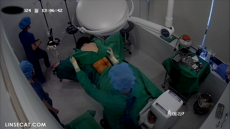 999c4d578c1022355c72b70d12fff66d_1749534467_1214.gif
