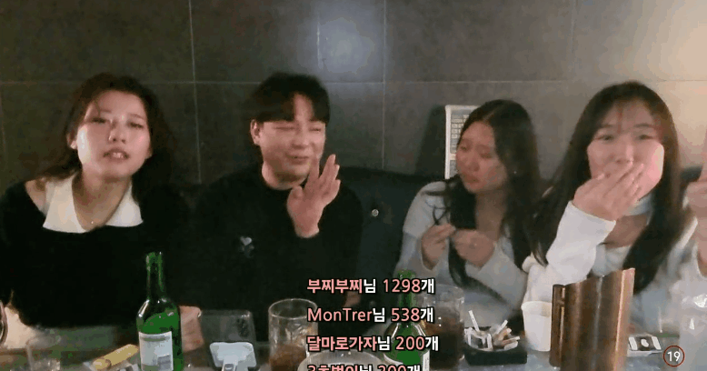 cfbe59768dc4fe7aa851066d42d9d4eb_1750170553_8962.gif