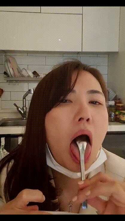 eb3892d1d2eca20d8e11d57d21850bcf_1749834716_3176.gif