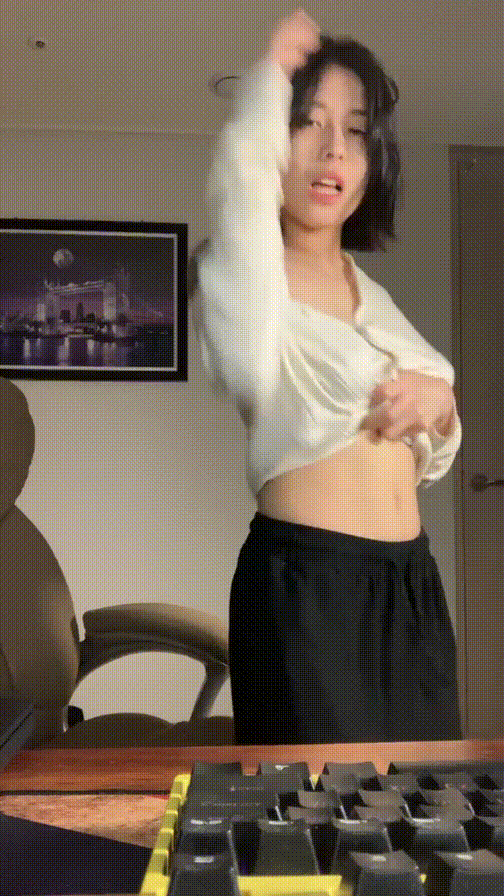 03ce6f17eaaed757de54c7d981792fe1_1752639911_3978.gif