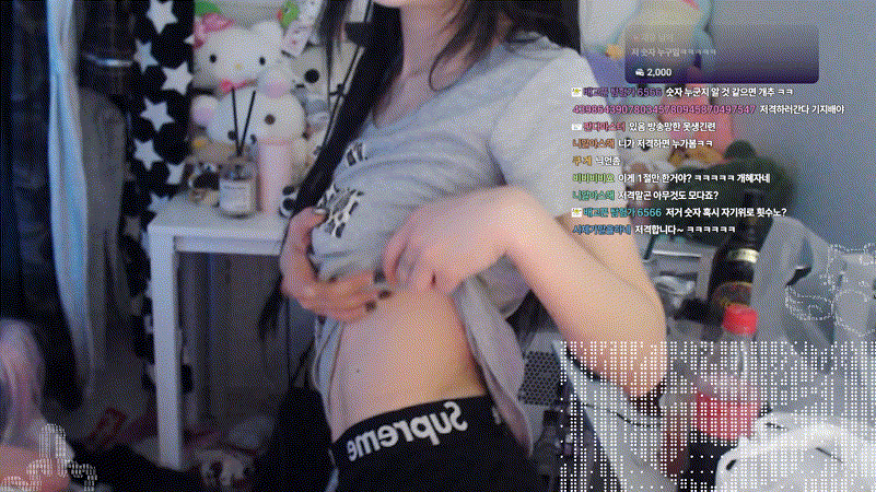 403d10d617d8e63c9db35763985d7802_1752833961_2245.gif