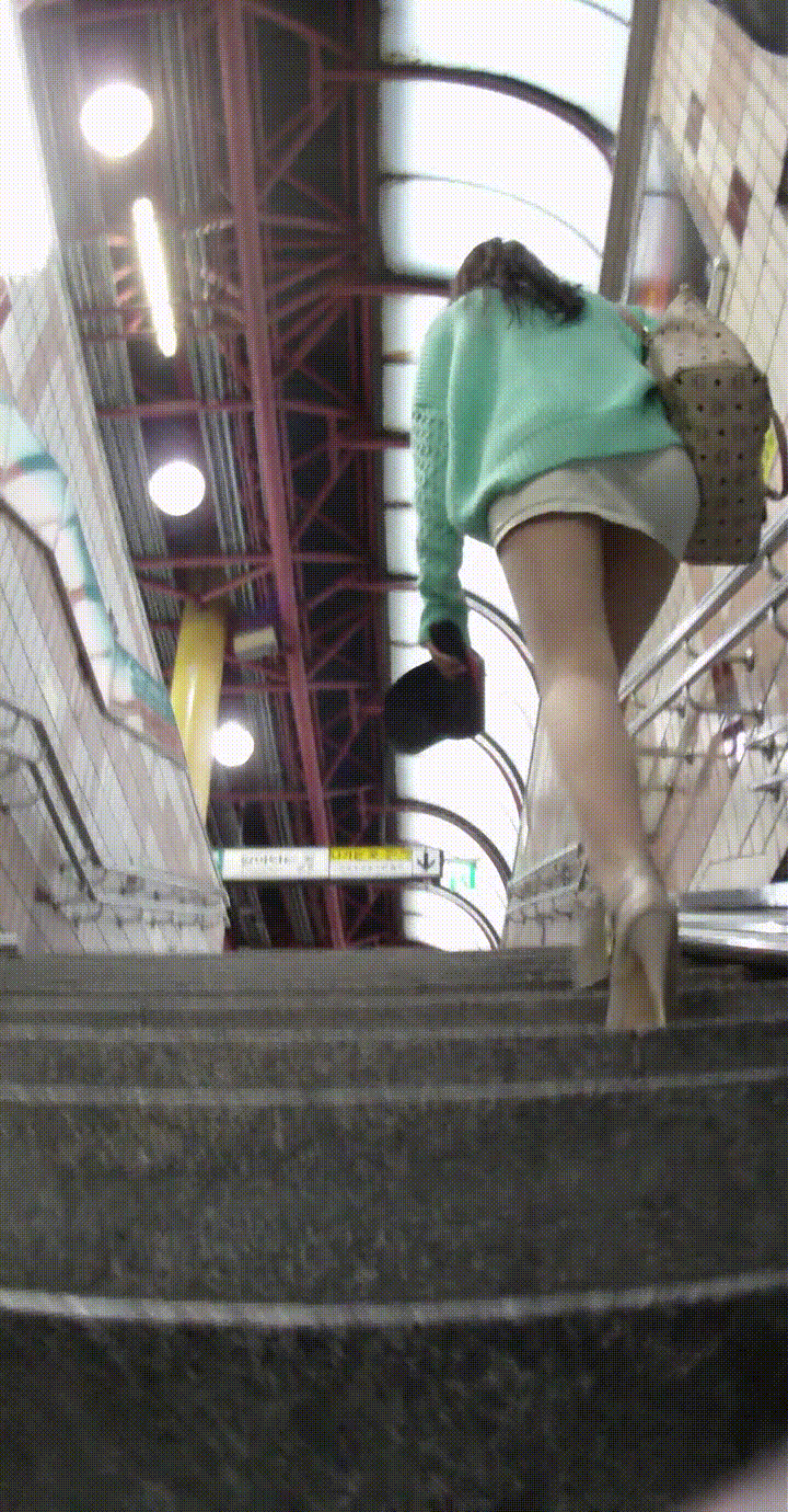 7833d602a00c7ba6d1af69ecf2961e56_1752128905_3714.gif