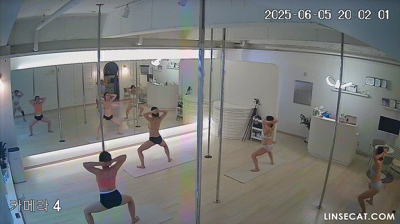 d989fc617c3a4af2e5f7dc9840a3e815_1751967089_2119.gif
